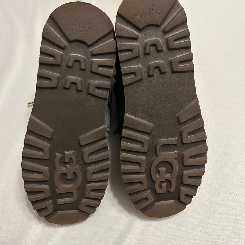 Green UGG boots, size 3 big kids